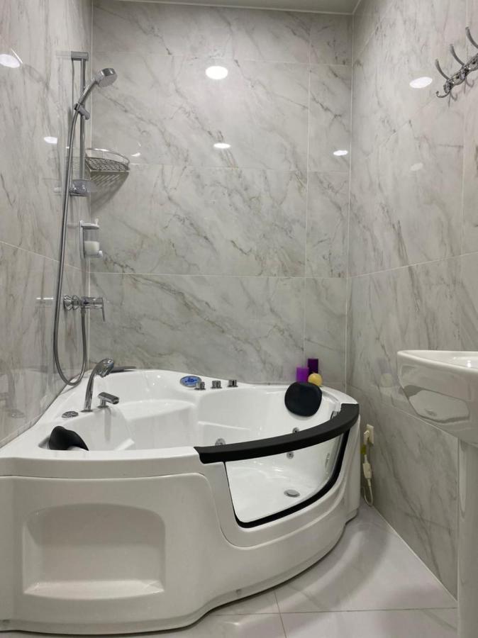 Horizons Hotel Rooms Batum Dış mekan fotoğraf
